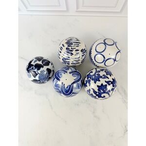 Set of 5 Hand Painted Blue and White Ceramic Chinoiserie 4" Orbs Spheres Balls